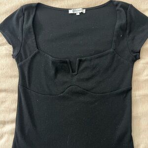 Olivaceous Black Scoop-Neck Cap Sleeve Tee